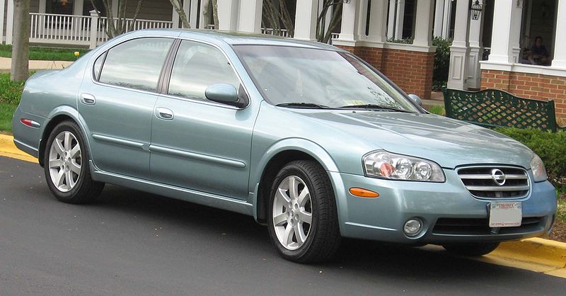 2002-2003_Nissan_Maxima.jpg