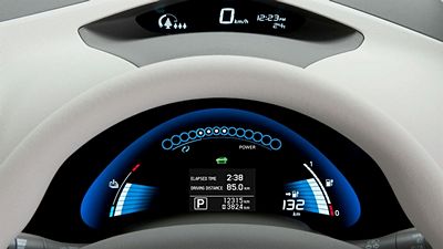 Nissan Leaf (2).jpg