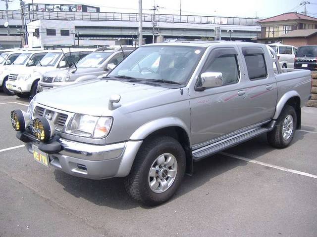 Datsun Truck (7).jpg