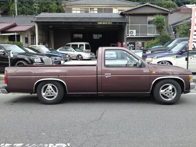 Datsu Truck Long DX (1).jpg